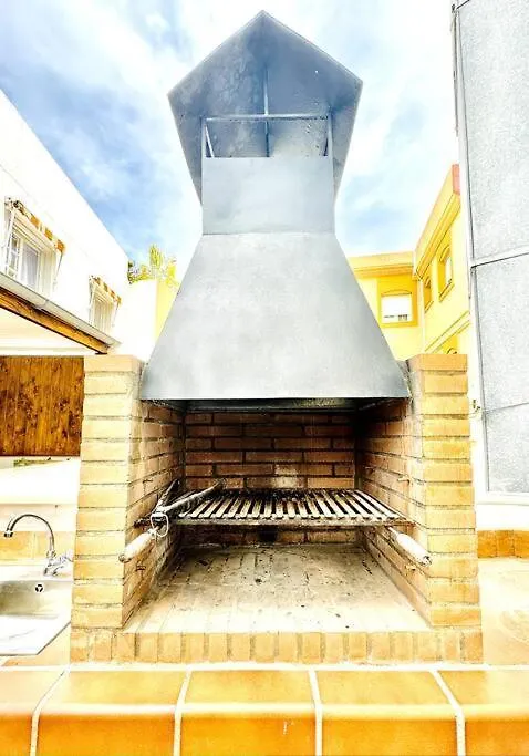 Central Flat Terrace & Bbq Benalmádena 0*,  Španělsko